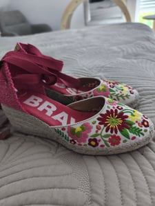 TONI PONS CASTELLT Damen Espadrille mit Blumenmuster Kunden-Foto 1