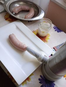 1kg Manuelle Wurstfüller-Set, SUS304-Edelstahl Wurstmaschine mit 4 PP-Tüllen Kunden-Foto 1