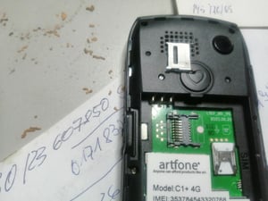 Artfone C1+4G – Telefono per anziani con tasto SOS – Cellulare GSM per anziani – Telefono con tasti grandi – Include cordino da collo Foto del cliente 2