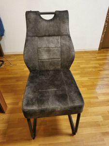 Hela Tische, 2er Set Freischwinger Stuhl LINDA, Mikrofaser Samt Silber, Rundrohgestell schwarz, Komfortsitz Federkorb, 140kg belastbar, Lehne m. Griff Kunden-Foto 2