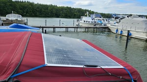 200W 12V Flexibel Solarmodul Monokristallin Solarpanel Solaranlage Komplettset mit 40A Solar Laderegler für Wohnmobil Camping Boot Kunden-Foto 4