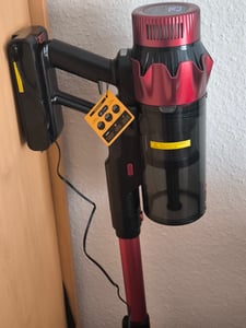 Authmic Akku Staubsauger, 85000Pa/80Mins/750W Staubsauger Kabellos mit Smart Display , 50dB Ultraleiser Staubsauger mit Anti-Tangle-Bürste, 3 Saugmodi Kunden-Foto 4