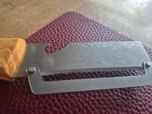 3 Stück Sparschäler, 2 in 1 Kartoffelschäler mit Flaschenöffner, Edelstahl Gemüseschäler mit Griff, für Gemüse Kartoffel und Karott Kunden-Foto 1