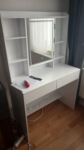 Toaletní stolek VASAGLE s osvětlením LED, 3 barvy s nastavitelným jasem Fotografie od zákazníka č. 3