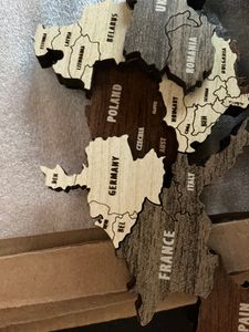 Holz-Weltkarte Wandkunst – 3D Holz Pinnwandkarte, Reisegeschenk - L |59.1"|150cm Kunden-Foto 2