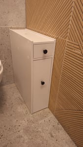 Badezimmerschrank Kauhajoki Badschrank schmal Nischenregal Weiß Mehrzweckschrank mit Schubladen Küchenschrank Kunden-Foto 2