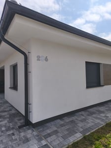 Hausnummer Zahlen Ziffern Türnummer Hausnr Hausnummern Edelstahl KÖNIGSPROD, Klebepads (4), 2 Kunden-Foto 1