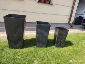 HowHomely | Kvetináč, sada 3 kvetináčov, čierny kvetináč - 67,7 & 57 & 46,5 cm - kvetinový žľab, kvetináč Fotografia od zákazníka č. 1