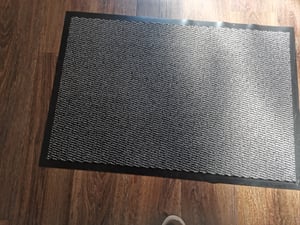 Gentle North Hochwertige Fußmatte beige 90x150cm groß für Innen & Außen - Schmutzfangmatte rutschfest, waschbar & wetterfest Kunden-Foto 1