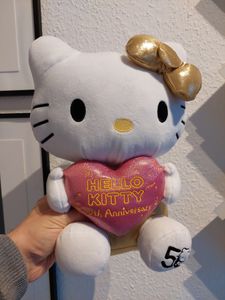 Hello Kitty - Plüschfigur 50. Jubiläum, Kuscheltier Kunden-Foto 1