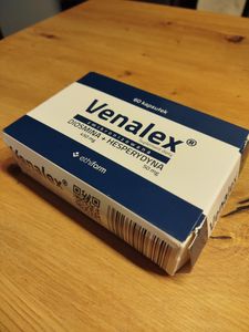 Venalex - Diosmina 450 mg + Esperidina 50 mg 60 capsule per 30 giorni Foto del cliente 2
