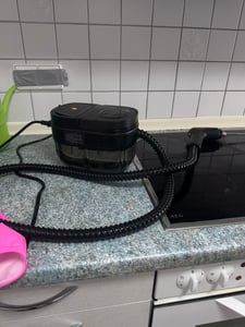 Dampfreiniger 2500W,6 Geschwindigkeiten Einstellbar,Handdampfreiniger, tragbarer Reiniger, Küchenreiniger geeignet für Auto, Böden,Fenster und Küchen Kunden-Foto 2
