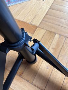 MONZANA® Fahrradmontageständer Profi 50 kg für E-Bike Tragetasche Reifenheber Werkzeugablage Stahl klappbar höhenverstellbar Reparaturständer Fahrrad Kunden-Foto 1
