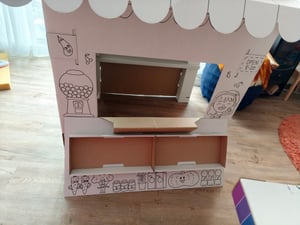 Negozio/stand di cartone per bambini Foto del cliente 3