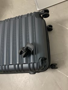 Juskys Hartschale Kofferset Reisekoffer 4 teilig - Zahlenschloss, geräuscharme 360° Rollen groß, Teleskopgriff, leicht - Koffer in Anthrazit Kunden-Foto 1