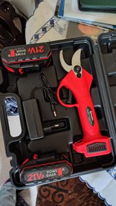 Sekator elektryczny 21V, sekator akumulatorowy 0-25mm, akumulator litowy z 2 bateriami - czerwony Zdjęcie produktu od klienta nr 1