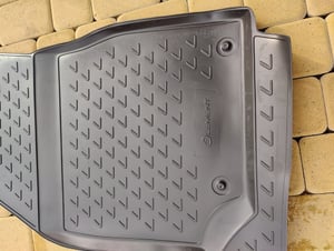 OMAC rubberen/TPE deurmat voor LEXUS LX (UZJ100) Klantenfoto 2