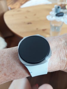 Samsung Galaxy Watch 8, 3,81 cm (1.5"), AMOLED, Touchscreen, 32 GB, GPS, 34 g Kunden-Foto 1