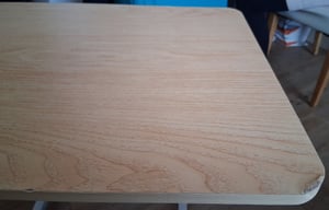 Výškovo Nastaviteľný Stôl Stolík Na Notebook 71–90 Cm Na Kolieskach Doska 60 X 40 Cm Pre Pohodlnú Prácu V Sede Aj V Stoje Fotografia od zákazníka č. 21