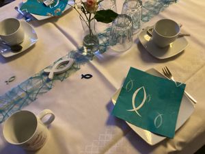 Oblique Unique Deko Set für Taufe Kommunion Konfirmation Junge - Luftballons + Holz Fische + Servietten - blau weiß türkis Kunden-Foto 1
