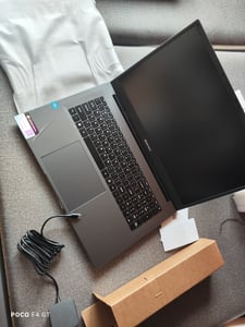 Blackview 15.6" FHD Acebook 6 Laptop, AMD Ryzen 3300U Notebook 4x3.5Ghz, 16GB DDR4+512GB SSD/1TB, 180° drehbar, Windows 11, Tastatur-Aufkleber Kunden-Foto 4