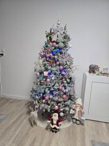 COSTWAY 180cm sztuczna choinka ze śniegiem, 600 igieł PVC i metalowy stojak, jodła, choinka, szybki system składania Zdjęcie produktu od klienta nr 5