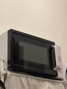 starQ N720W / MM720CUK Mikrowelle, Weiß, 700 Watt, 20 l Volumen Kunden-Foto 1
