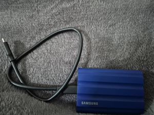 Samsung MU-PE1T0R, 1 TB, USB Typ-C, 3.2 Gen 2 (3.1 Gen 2), 1050 MB/s, Passwortschutz, Blau Kunden-Foto 1