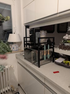 Küchenregale, Ausziehbarer Mikrowellenständer mit 6 Haken, 40-64cm ausziehbarer Mikrowellen Regal, Gewürzregal, Mikrowellenhalterung, Organizer mit 6 Haken, bis 30kg, Schwarz Kunden-Foto 10