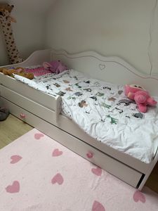 Detská posteľ pre dievčatá 80x180 s matracom, ochrannou mrežou a zásuvkou | Detská pohovka Princess, rozkladacia, ružová a biela Fotografia od zákazníka č. 3