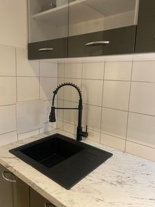 PRIMAGRAN Spülbecken Alles Schwarz 55x44cm, Granitspüle 1 Becken + Ablauf-Set, Küchenspüle ab 45er Unterschrank - Kopenhagen Easy Kunden-Foto 1