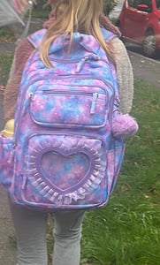 Zaino per scuola, modello per bambine, colore lilla, motivo cuore, adatto a bambini e ragazzi dai 8 ai 16 anni, idrorepellente, ergonomico, dimensioni 44x30x17 cm Foto del cliente 1