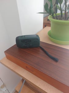 Solar radio, Solar Kurbelradio mit LED-Taschenlampe, Notfallradio AM/FM Wetter, 2000mAh Akku, Handkurbel-Dynamo, Powerbank für Smartphone Kunden-Foto 2