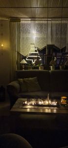Albero di Natale a spirale con 80 LED dorati - altezza circa 60 cm - funzionamento a batteria per uso interno ed esterno Foto del cliente 1
