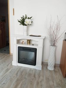 Produktbild von HOMCOM LED Elektrokamin Mit Flammeneffekt, 900/1800W, 39 X
