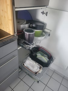 YARDIN Teleskopická kuchynská zásuvka 2X 60 cm Kuchynská skrinka Kôš Výsuvná skrinka Výsuvné skrine do spálne Kôš Výsuvná zásuvka s plným výsuvom Fotografia od zákazníka č. 7