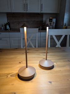 2er-Set schnurlose dimmbare LED-Tischlampen, wiederaufladbare Tischlampen für Restaurants, Bars, Schlafzimmer, weiß Kunden-Foto 4