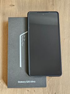 Samsung  Galaxy S25 Ultra 256GB Titanium Jetblack  Absolut Black Kunden-Foto 8