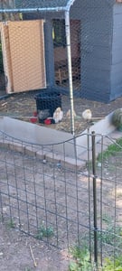 Kurník 2,5 x 2 x 2 m, kurník, klec pro drobná zvířata, výběh, výběh pro drobná zvířata, voliéra, venkovní výběh, klec pro slepice, drůbežárna, pozinkovaná ocel se střechou Fotografie od zákazníka č. 6