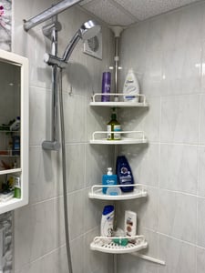 Ruhhy 23369 Teleskopická rohová polička do sprchy bílá Fotografie od zákazníka č. 2