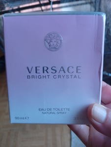 Versace Versense - Toaletná voda 100ml od značky Versace Fotografia od zákazníka č. 3