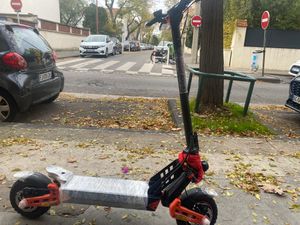 Elektrische scooter Kamikaze K1 Lite – Motor 800W, accu 13,5 Ah / 48V, actieradius 60 km Klantenfoto 1
