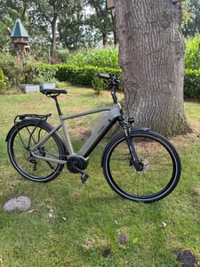 PROPHETE ENTDECKER 4.0 Herren Trekking E-Bike 28" | AEG Mittelmotor 36 V 70 Nm, 600 Wh Akku, Microshift 10-Gang, Hydraulische Scheibenbremsen Kunden-Foto 1
