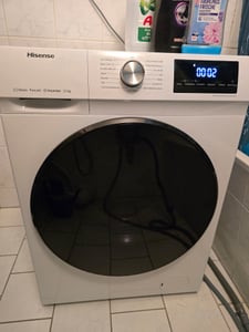 Hisense WFQA1214EVJM Waschmaschine Frontlader 12 kg - 1400 U/min. - 9 Programme - AquaStop, Weiß Kunden-Foto 2