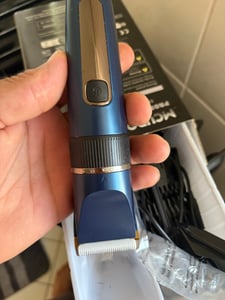 Profi Wasserdicht Haarschneider, Keramik Haarschneidemaschine, Für Herren Haartrimmer Bartschneider,LED-Display Batteriestatusanzeige Kunden-Foto 2