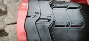 confezione da 2 sgabelli pieghevoli portatili, leggeri ma robusti, con una capacità di carico di 150 kg, sgabello retrattile in plastica, sedia da campeggio - F2OLDYSEAT Foto del cliente 9