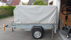SIEROSLAWSKI GROUP Samostatný blatník z PVC o rozměrech 13–14 palců pro přívěsy osobních automobilů, 710 × 200 mm, jako plochý černý podběh Fotografie od zákazníka č. 1