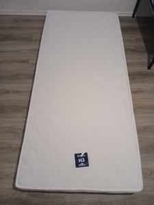 Ergonomische 7-Zonen XXL Wendematratze I 140 x 200 cm I 22 cm I H2 & H3 I Ergo Flex XXL Kunden-Foto 28