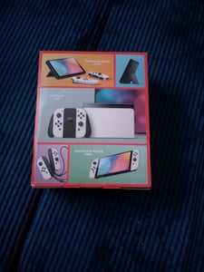 Nintendo Switch (OLED-Modell), Farbe: Weiß, 7-Zoll Display Kunden-Foto 3