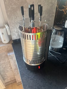Döner Grill Elektrisch 1000W Edelstahl Vertikal Schaschlik Gyros BBQ Kunden-Foto 2